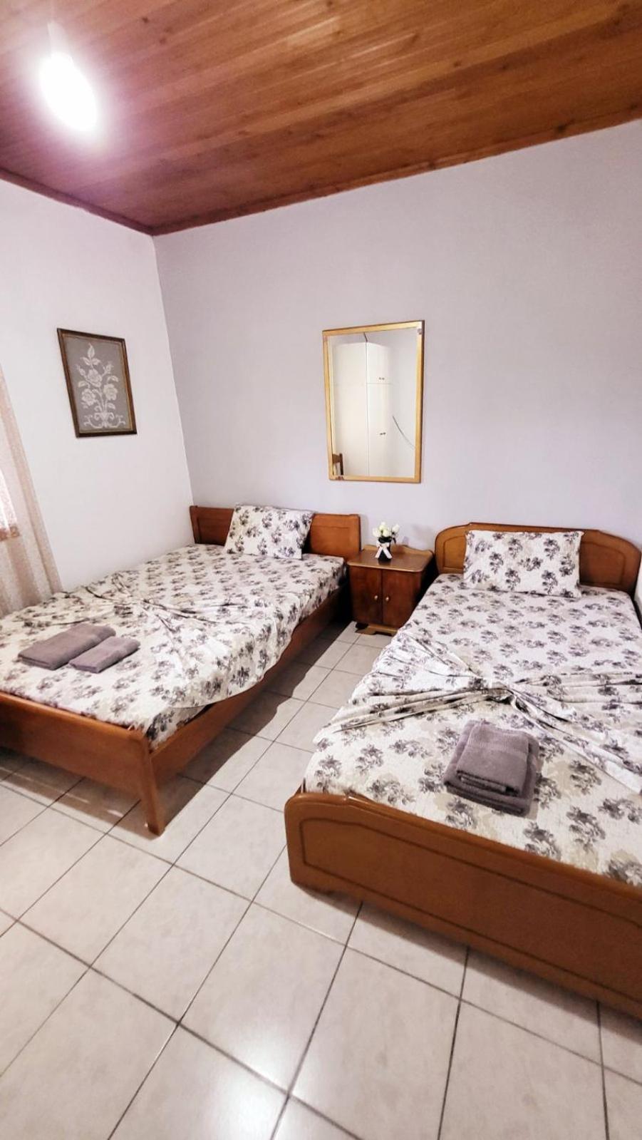 Appartamento Housebutterfly Toroni Camera foto